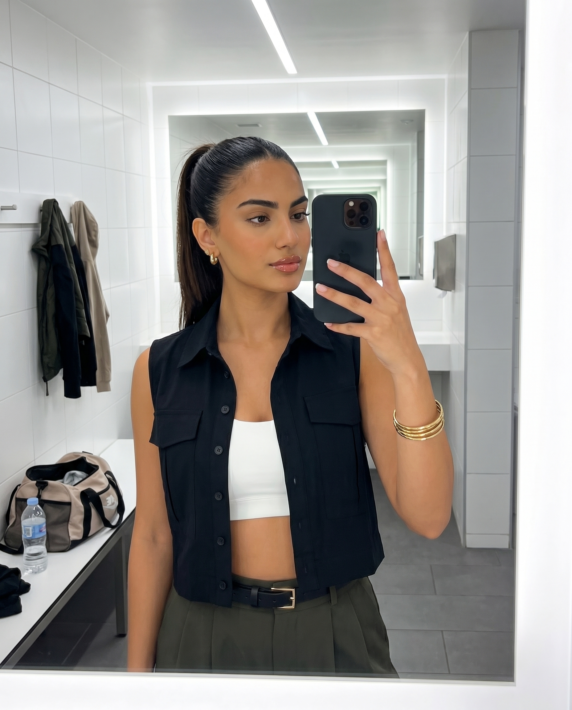 Women Sleeveless Crop Shirt Oversized