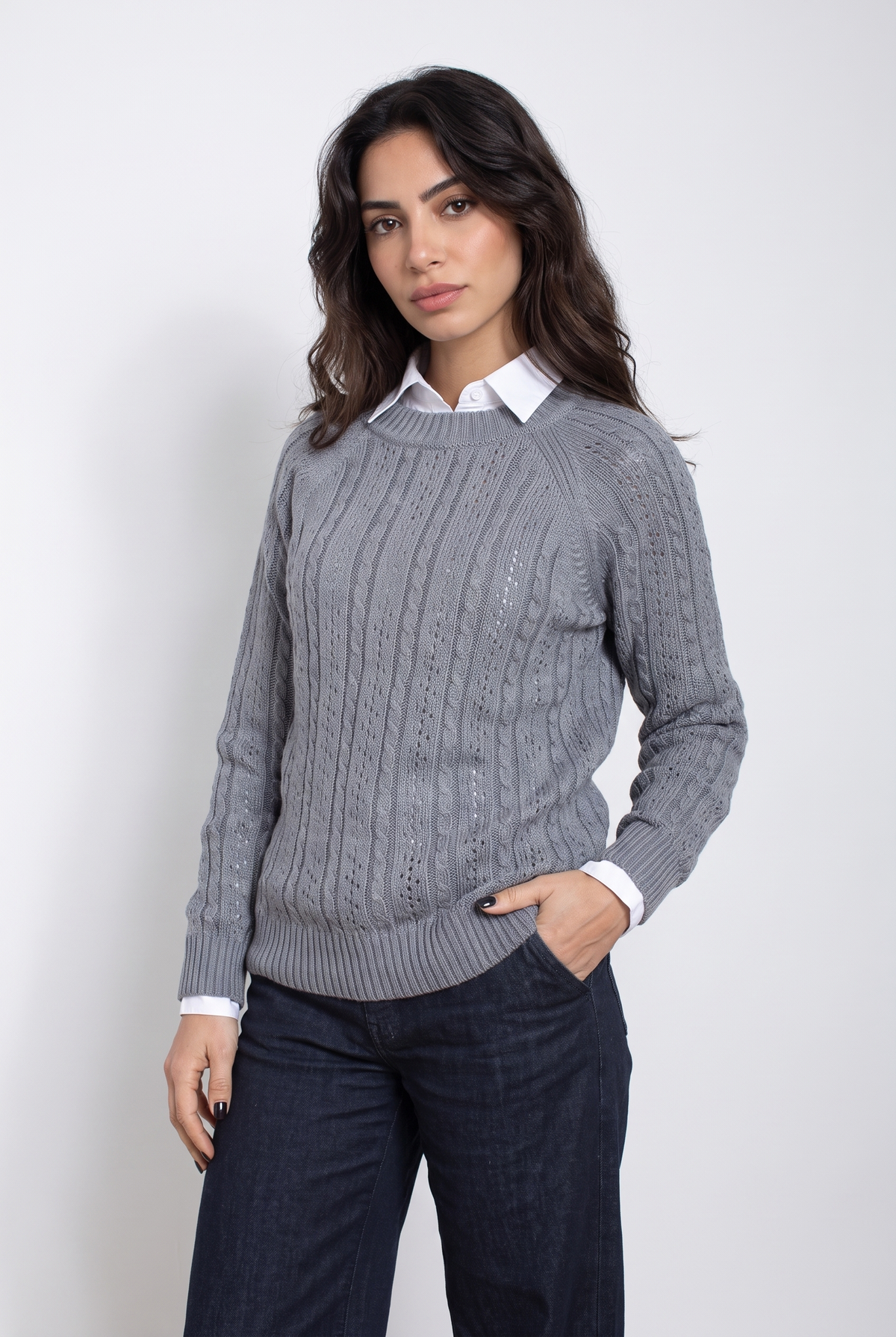 Women Round Neck Sweater (Grey)