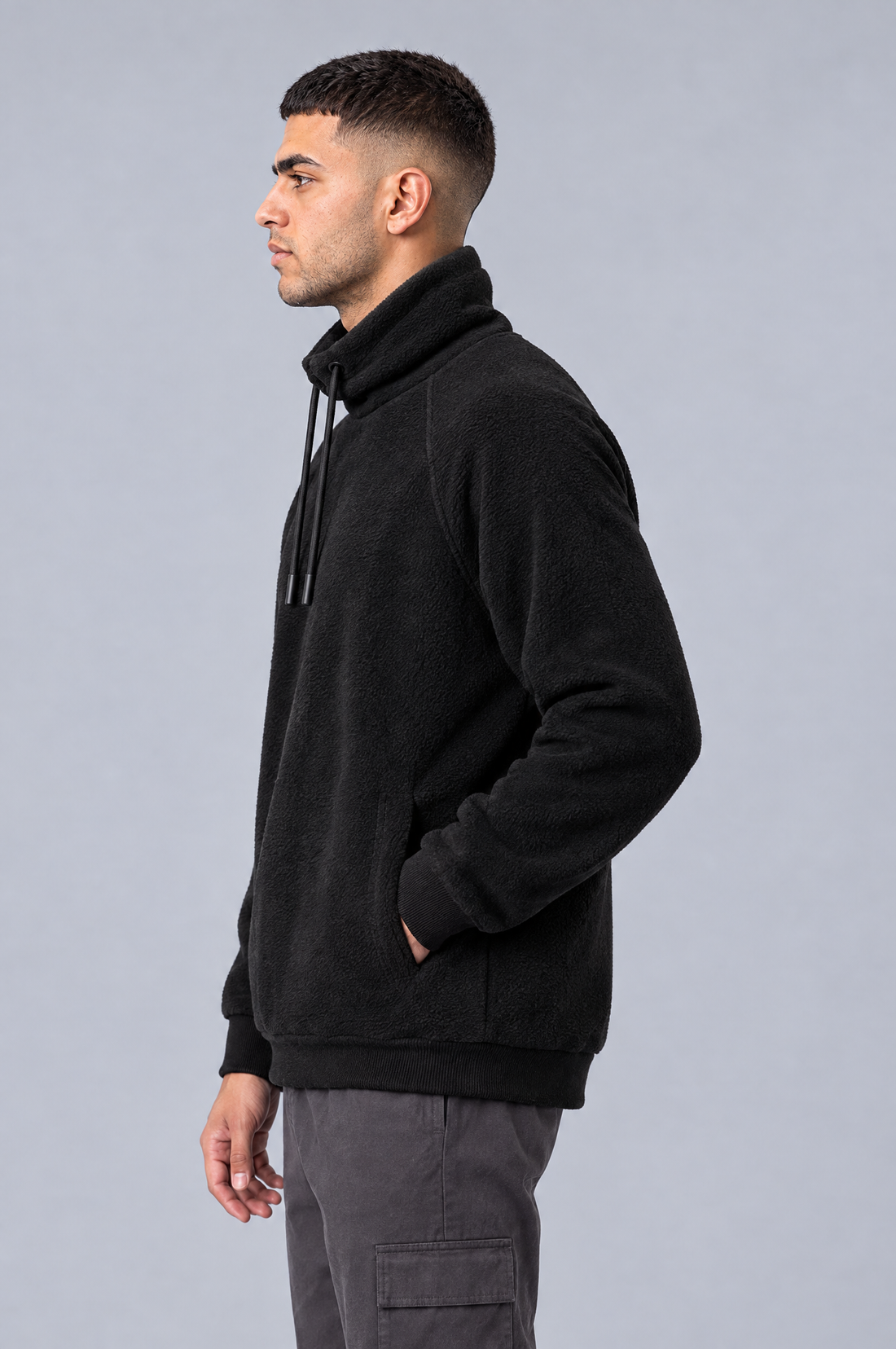 Summit Fleece Funnel Neck Pullover -Black