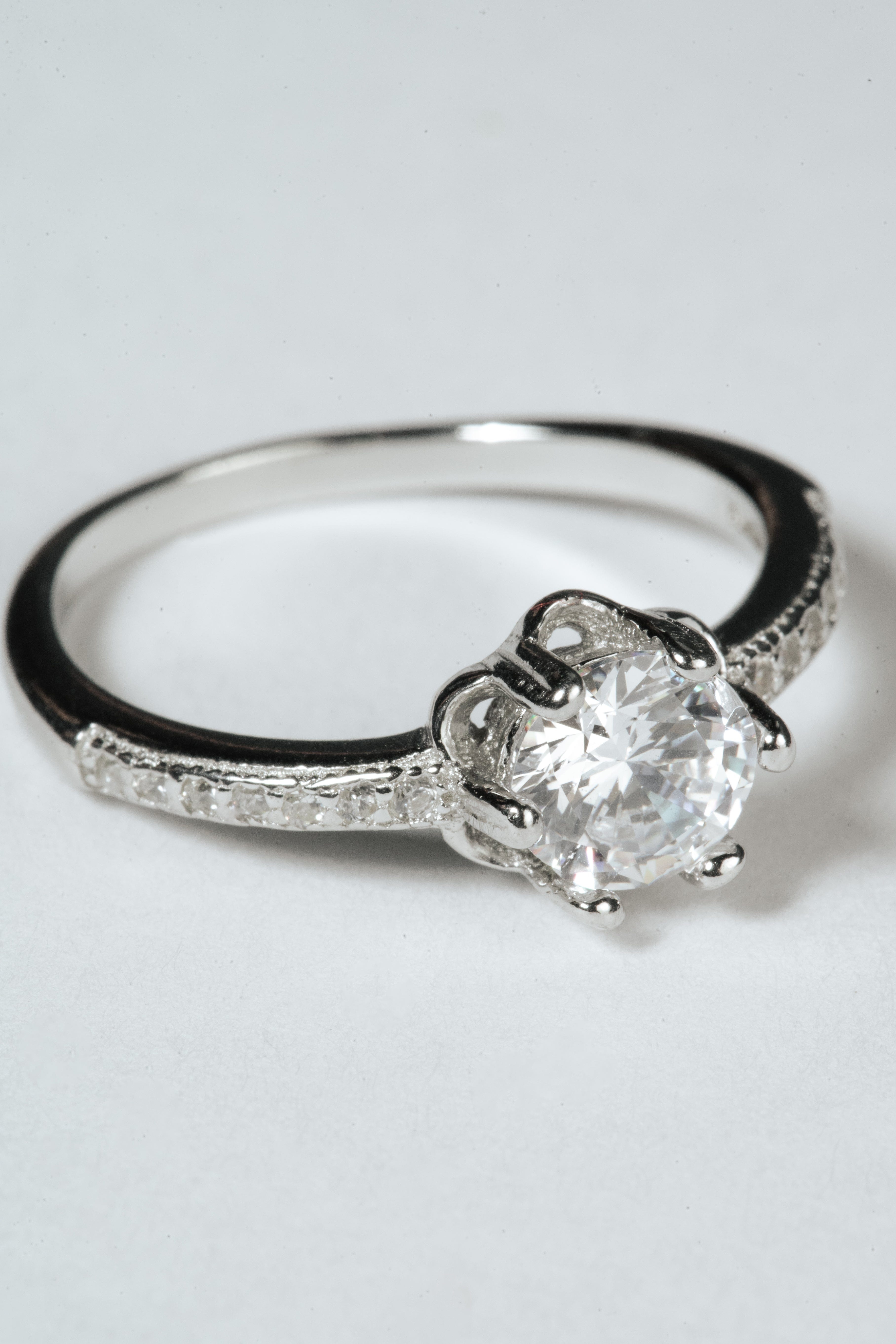 Lina Female Necklaces 7 Silver 925 Italian Ring Model 0184