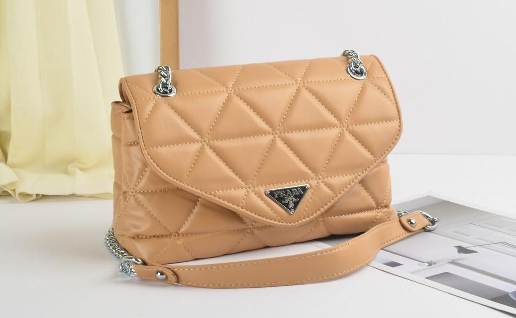 Outlet W&B Elegant Bags Beige Women Premium Bag (Capitone)