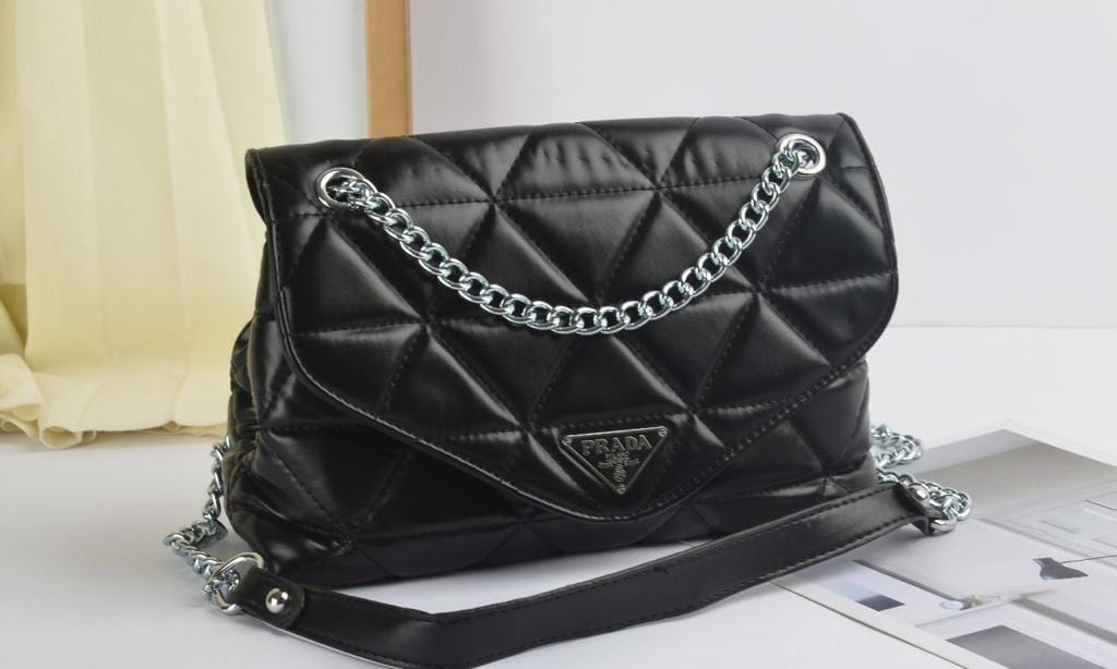 Outlet W&B Elegant Bags Black Women Premium Bag (Capitone)