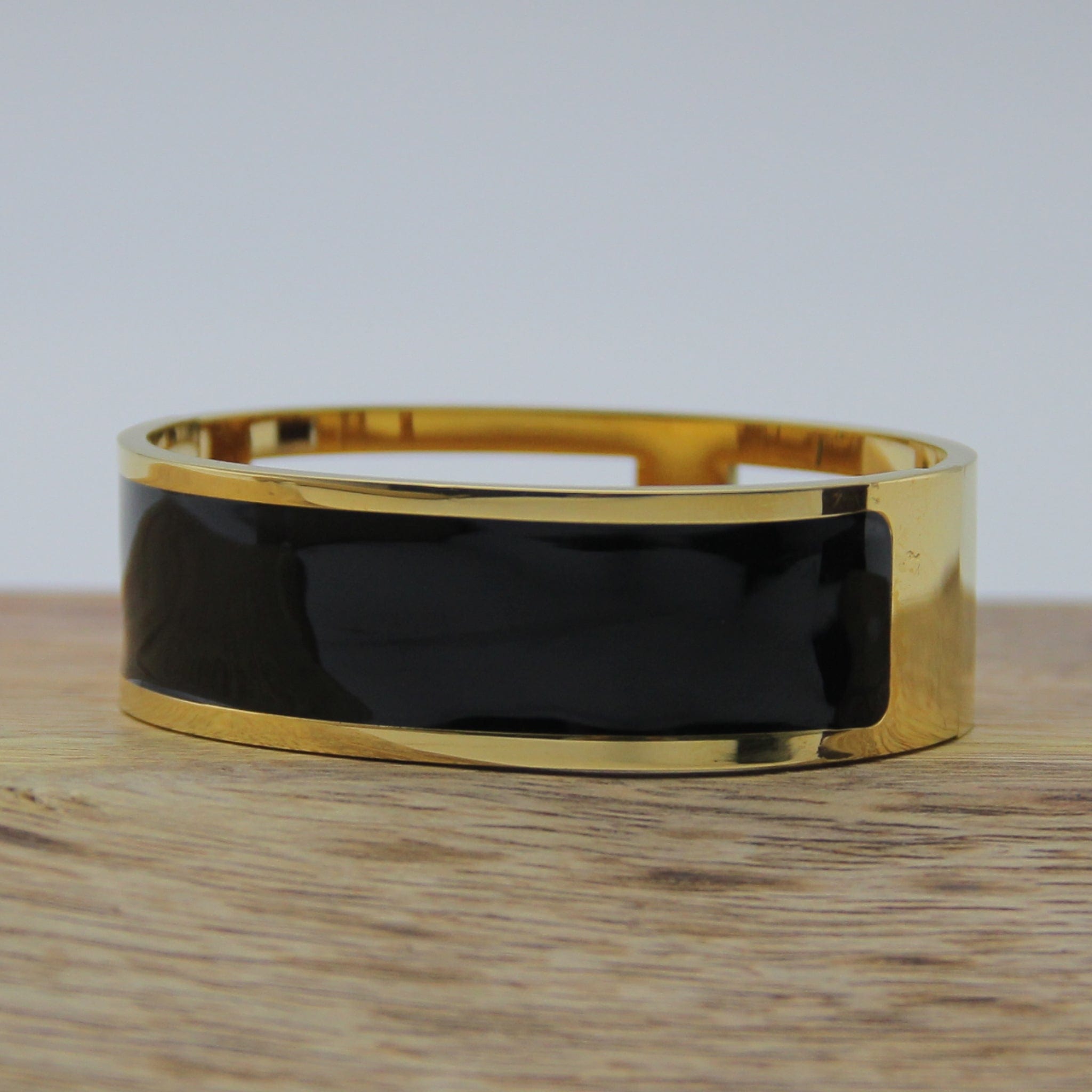 Outlet W&B Female Bracelets Big Black & Gold Bracelet