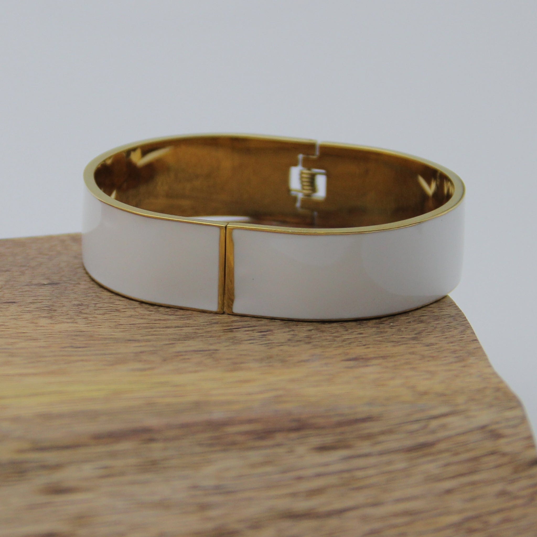 Outlet W&B Female Bracelets Gold & White Bracelet