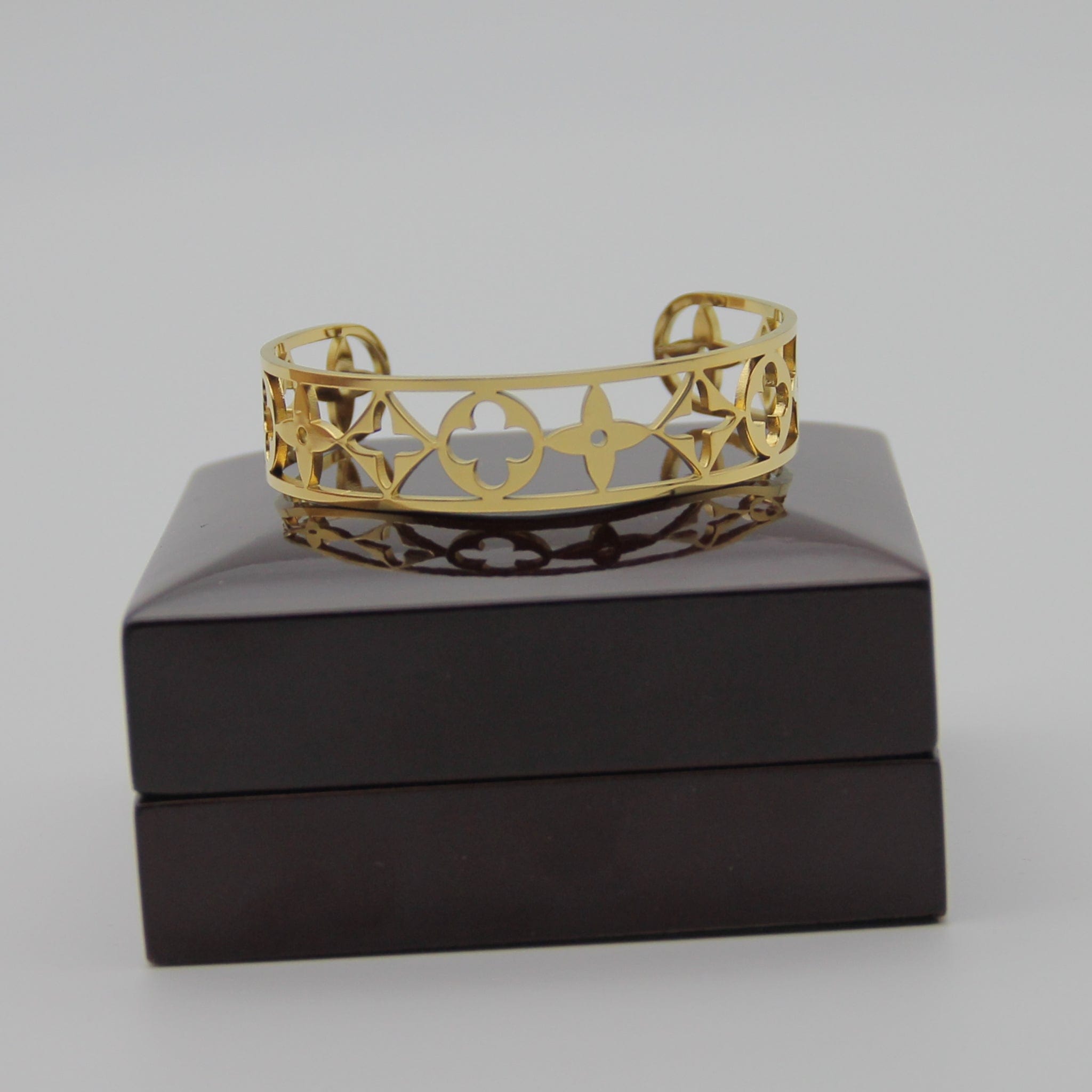 Outlet W&B Female Bracelets Golden Star Bracelet