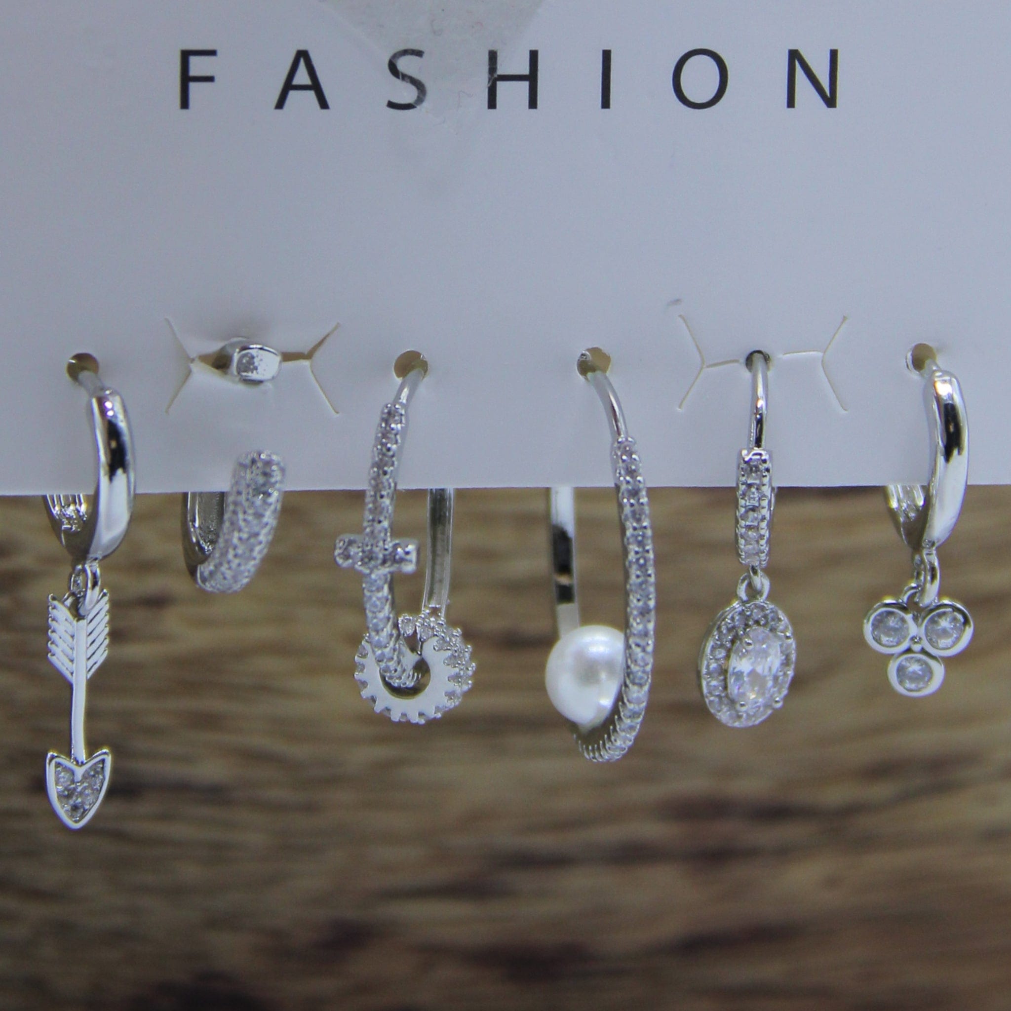 Outlet W&B Female Bracelets Pack Of 6 Earrings & Piercing (Model 4)