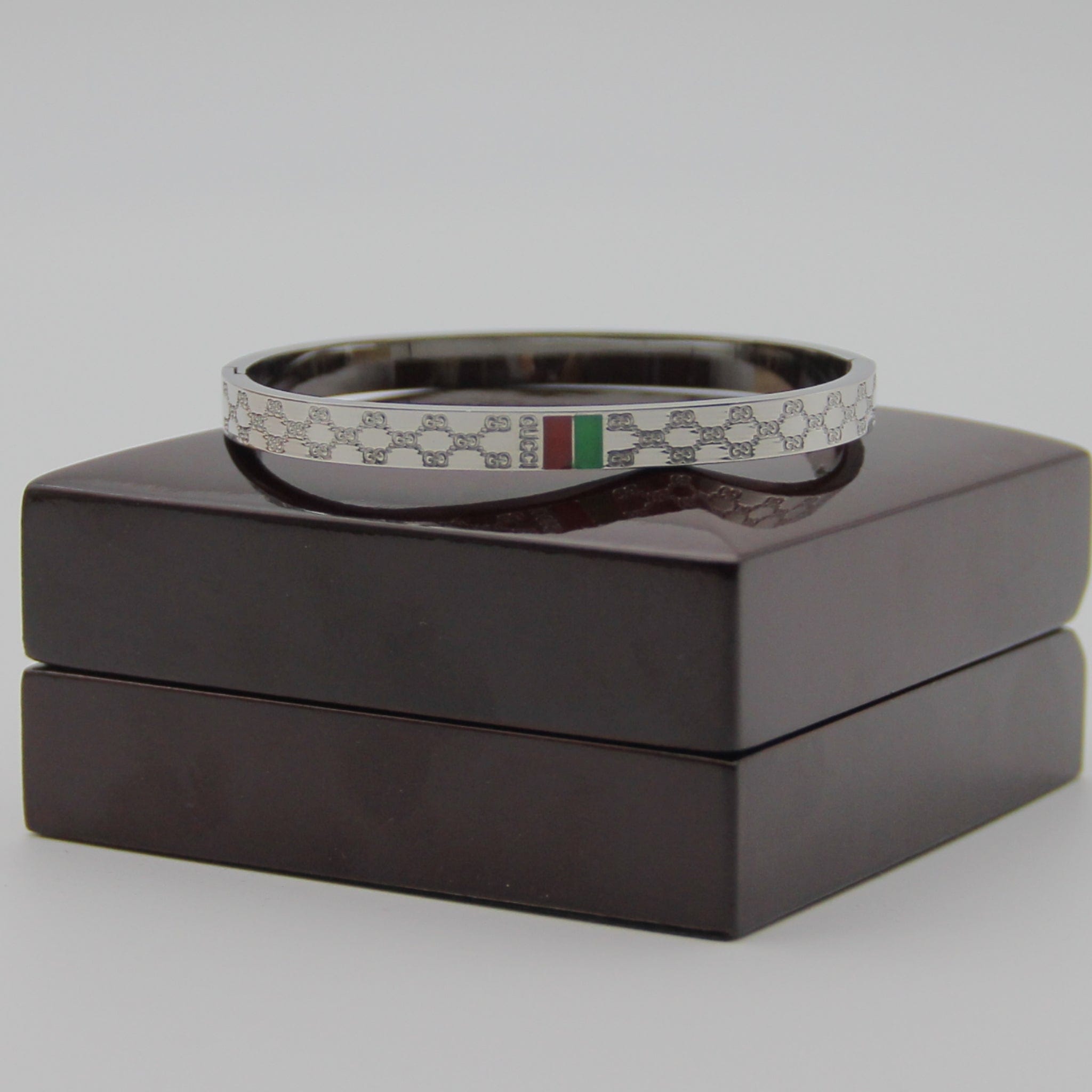 Outlet W&B Female Bracelets White Bracelet With Small Stones