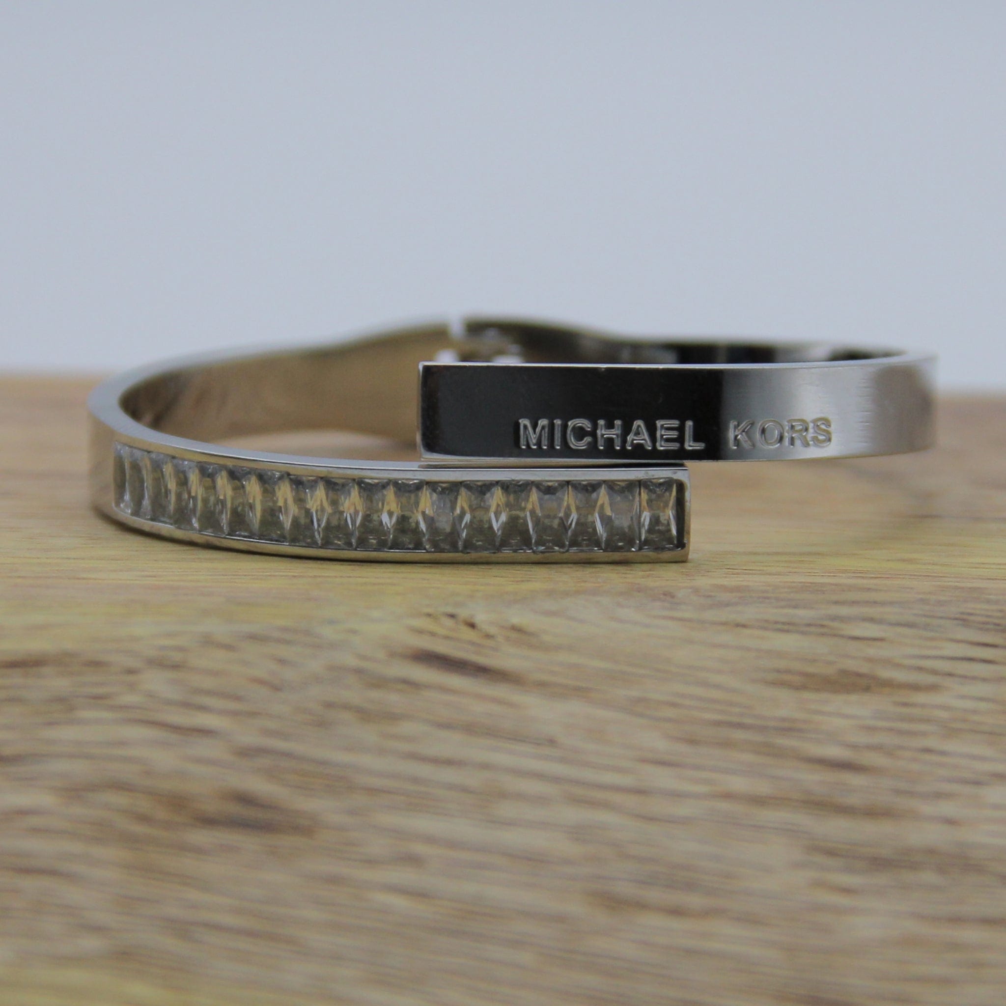 Outlet W&B Female Bracelets White Over Stacked Bracelet With Stones