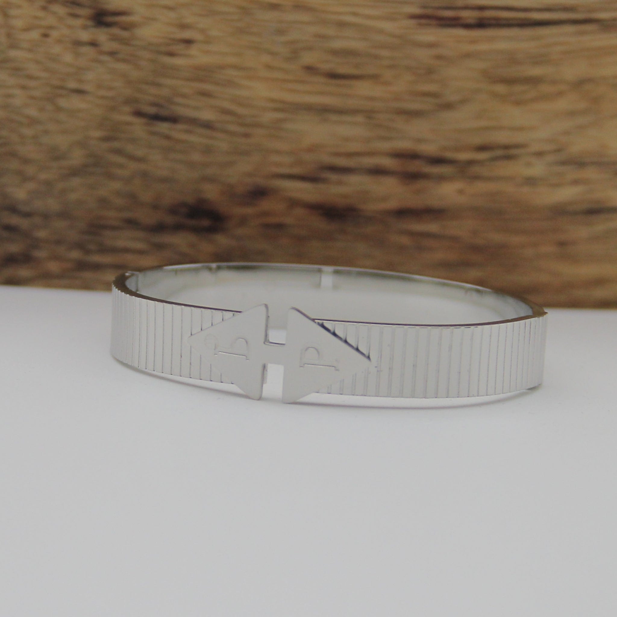 Outlet W&B Female Bracelets White Two Way Bracelet
