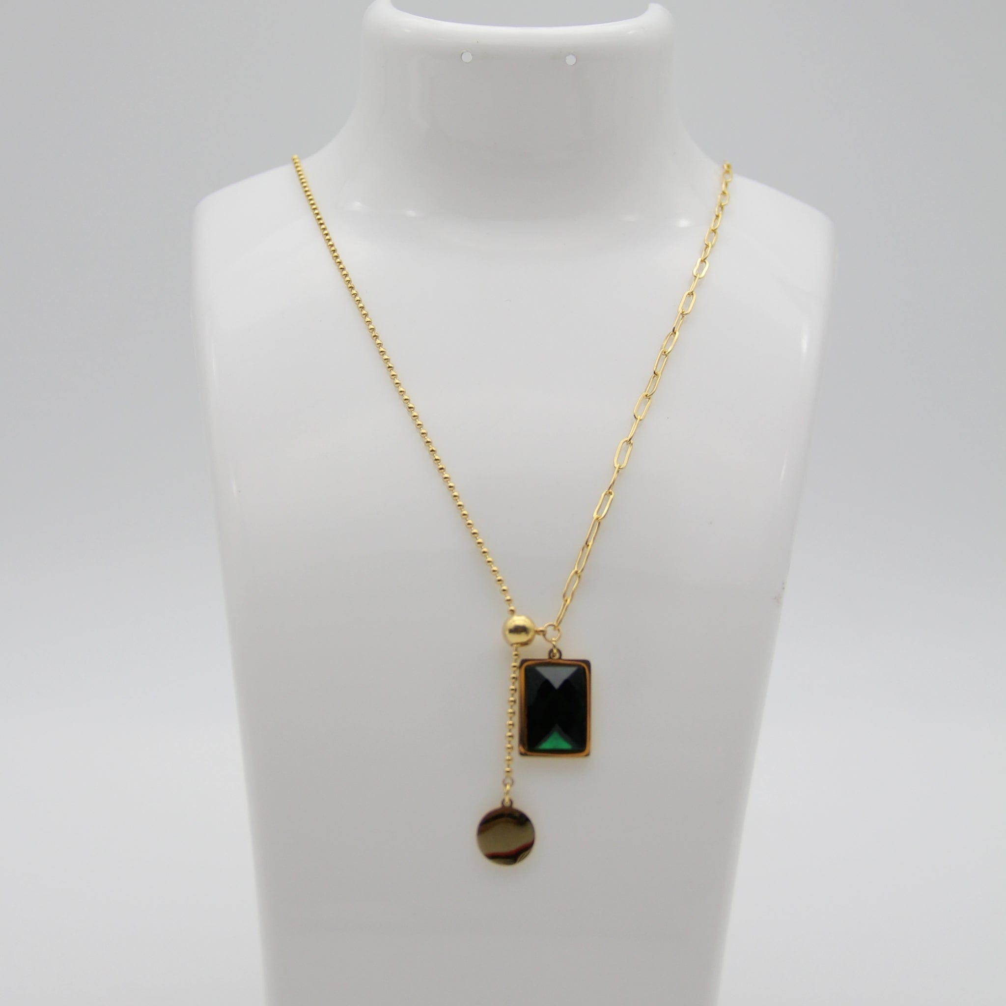 Outlet W&B Female Necklaces Golden Stainless Steel Necklace With Green Stone