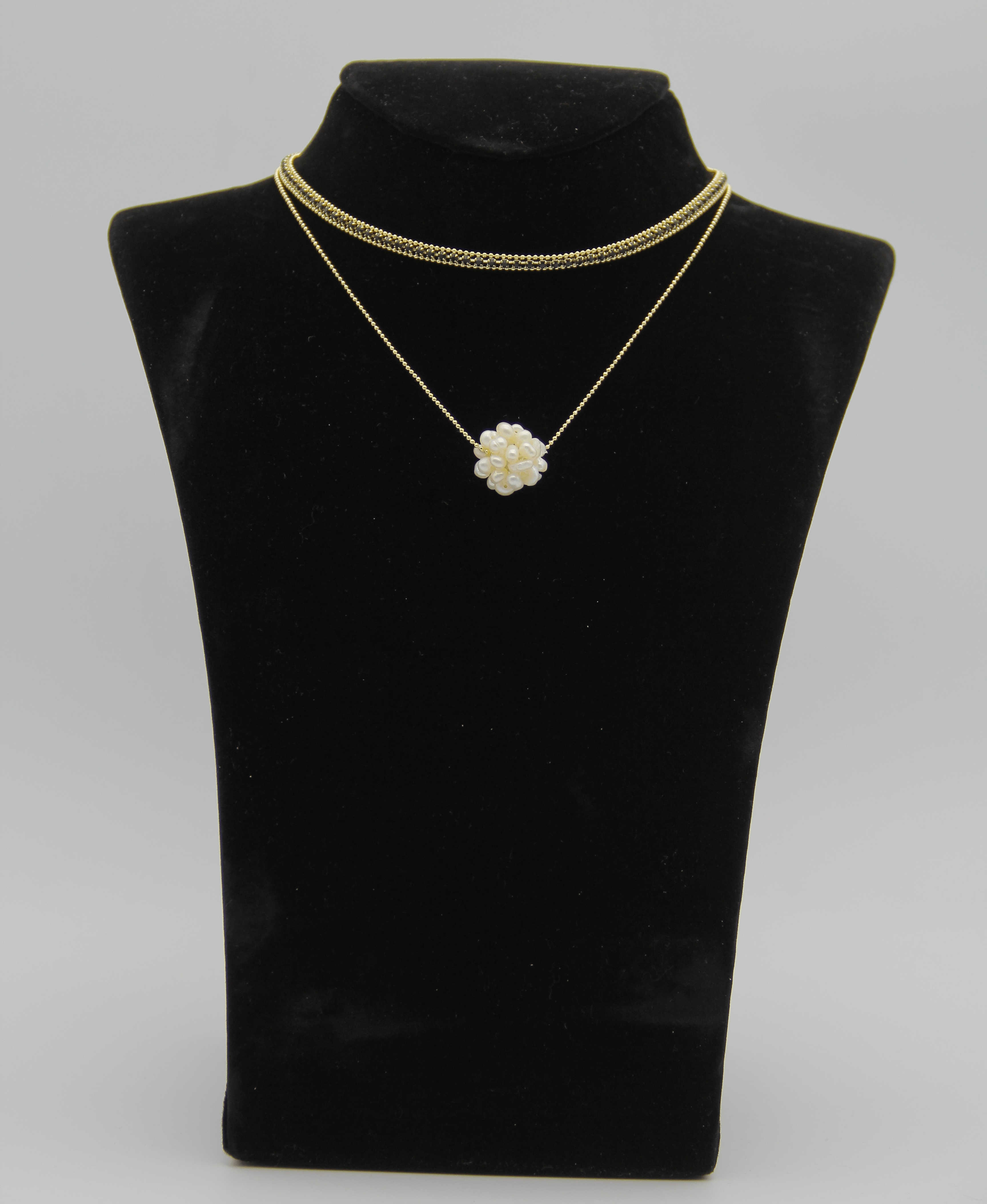 Outlet W&B Female Necklaces Medium - Flowers Pendant - Necklace