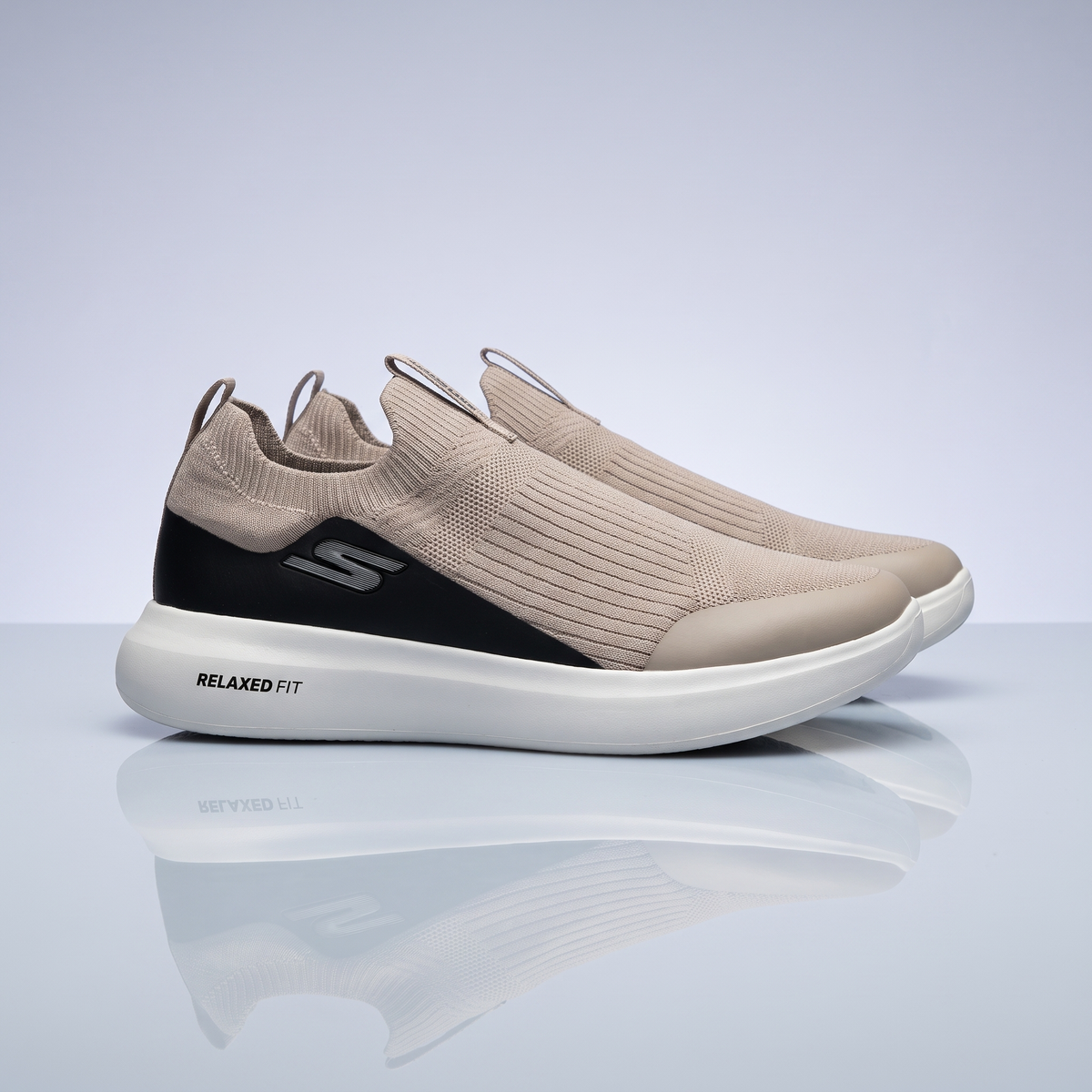 MEN SKETCHER GO Run RELAXED FIT (BEGIE)