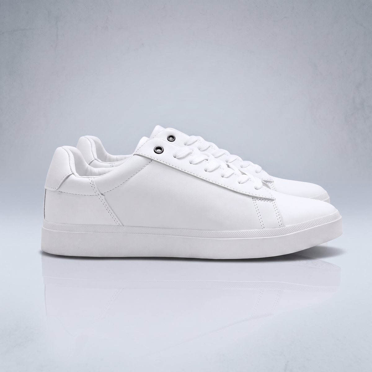 Men Casual Flat Zara (White)