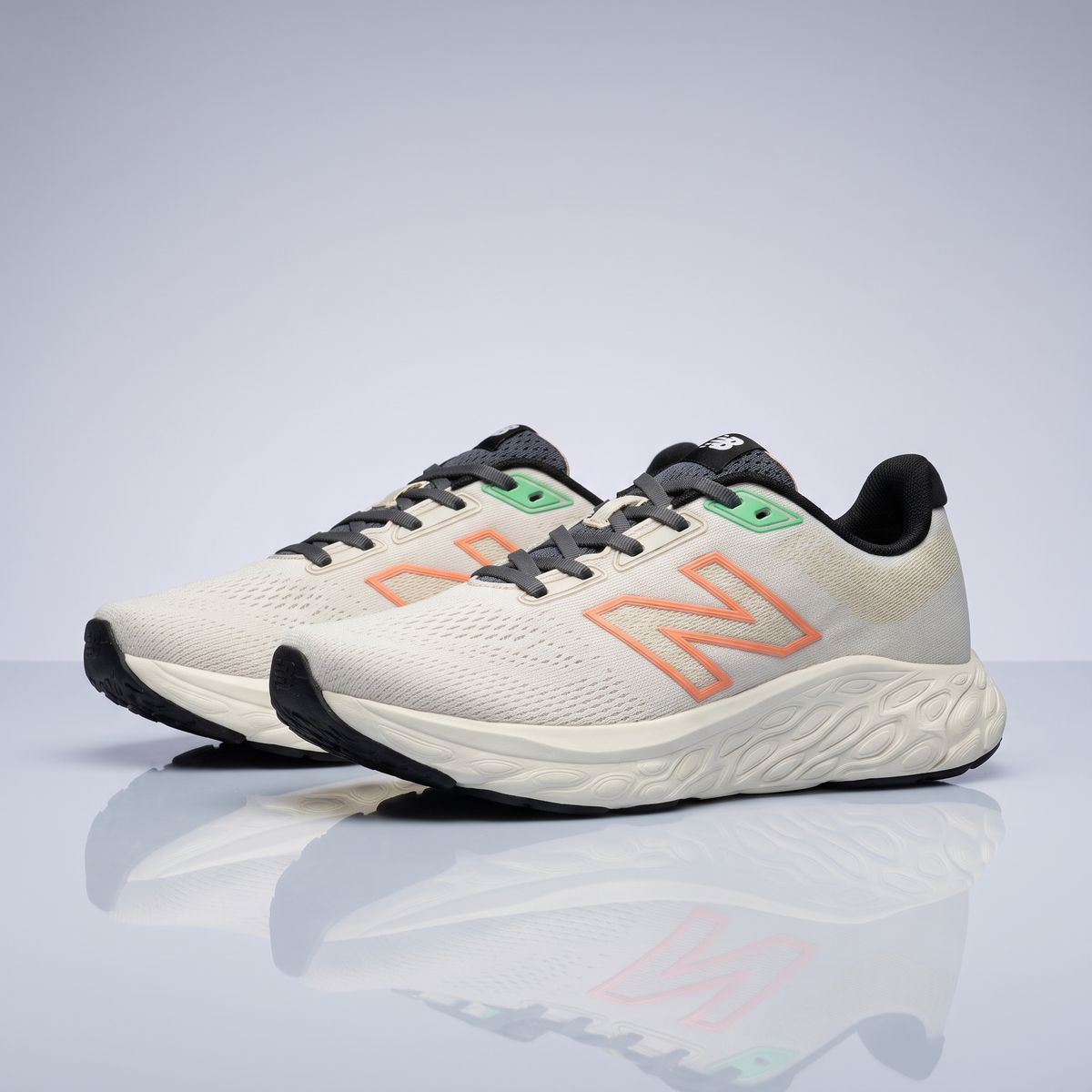 Men FRESH FOAM 880 N.B (Off White-Orange)