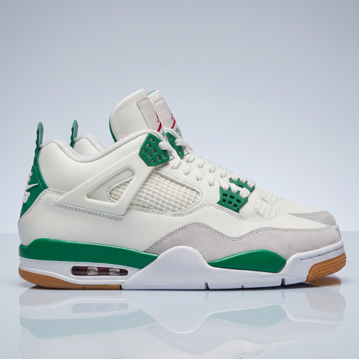 Women Air Jordan 4 retro SP (Pine Green)