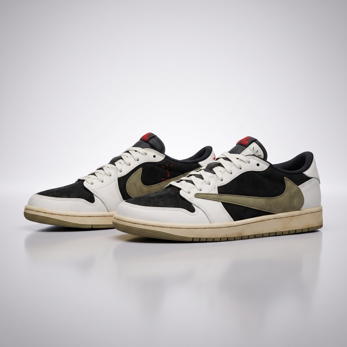 Travis Scott Air Jordan 1 Retro Low OG