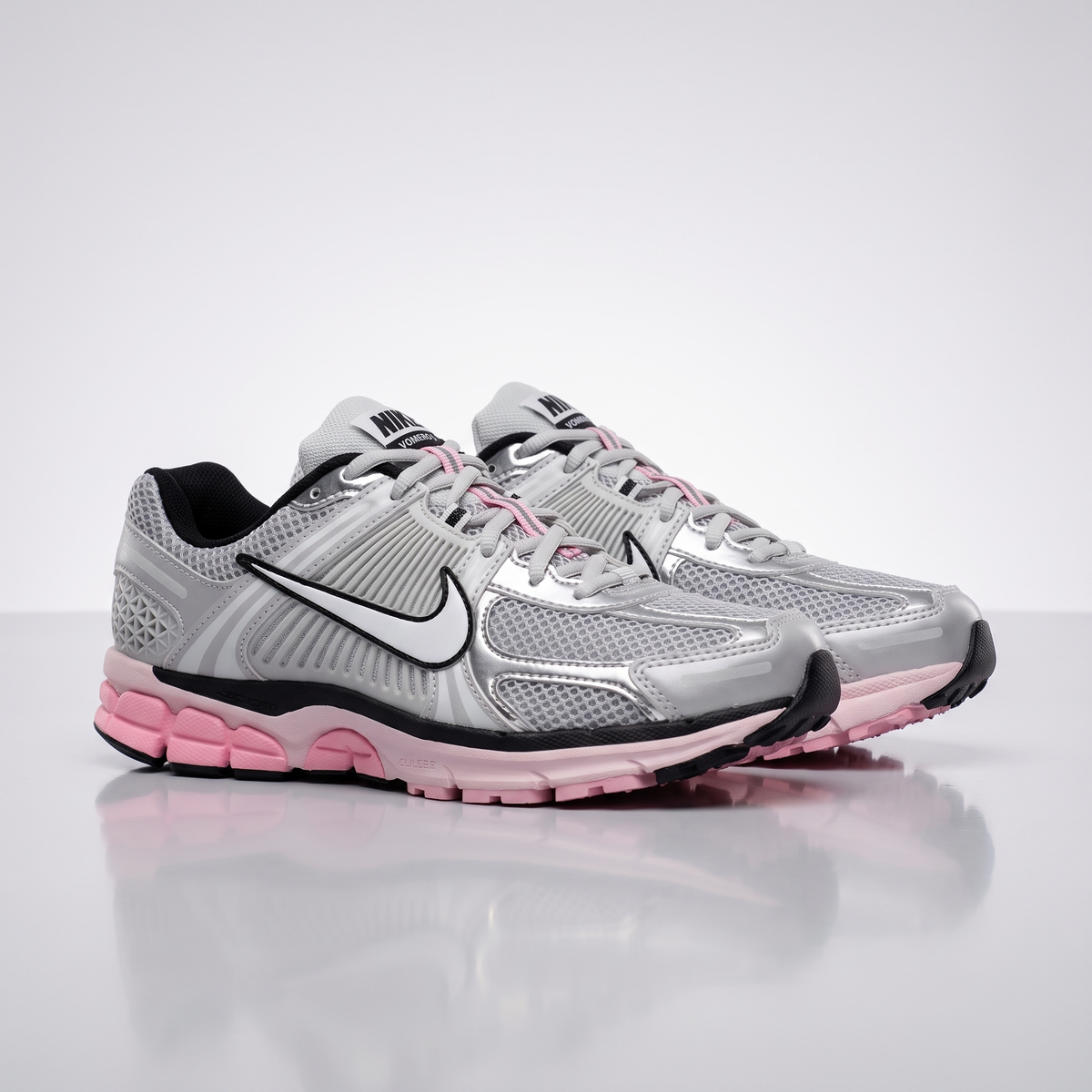 Women ZOOM VORMERO 5 Foam (Pink)