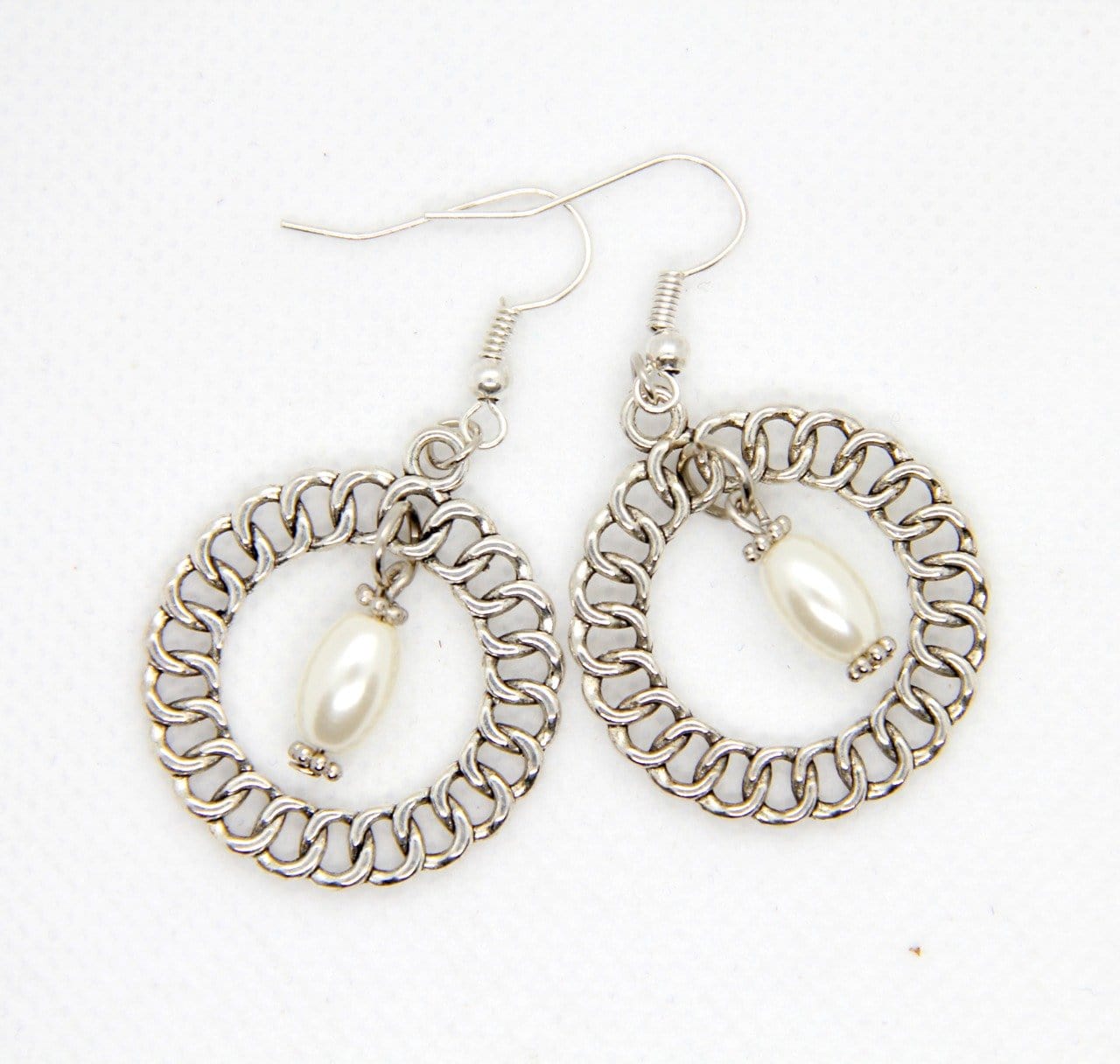 Spoofs Earrings Circle With Pearl Earring