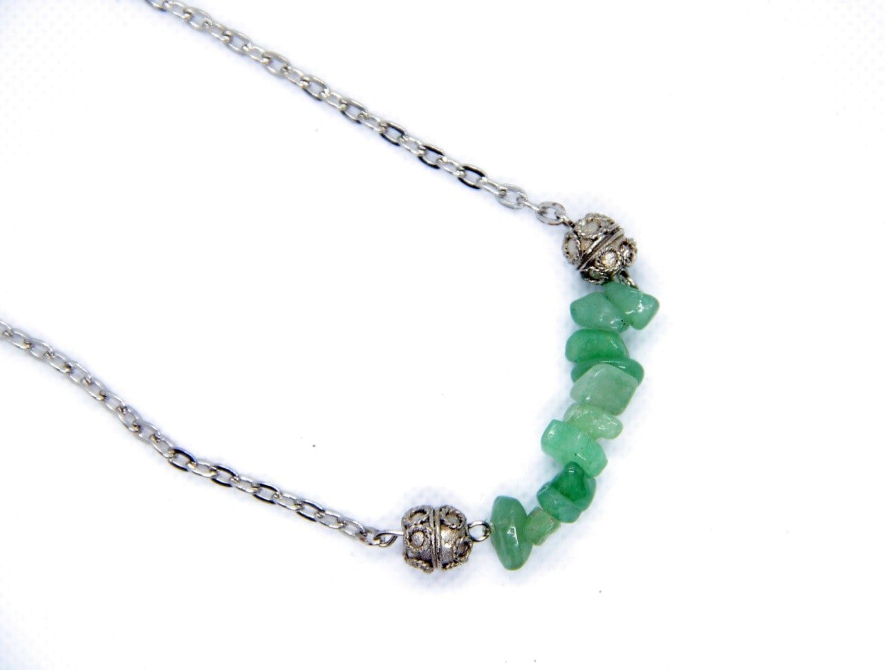 Spoofs Female Necklaces Simple Green Stones Necklace
