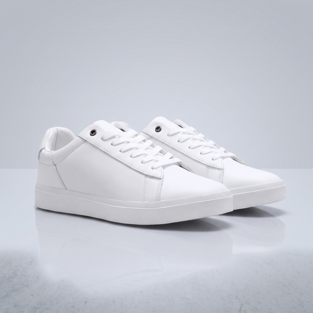 Men Casual Flat Zara (White)