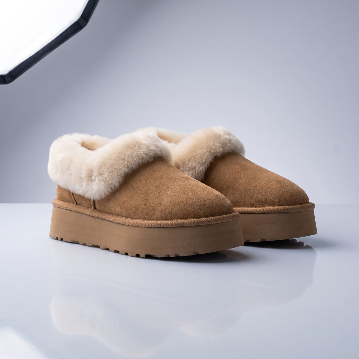 Tazzlita Slipper (Camel)