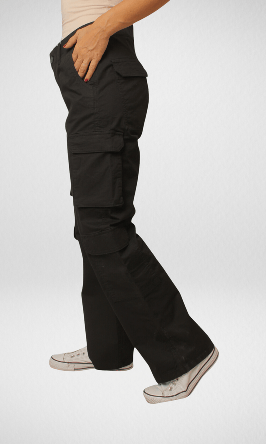 Women Winter 24 Summer Sale 23 Bershka Cargo Pants 2023 - Black